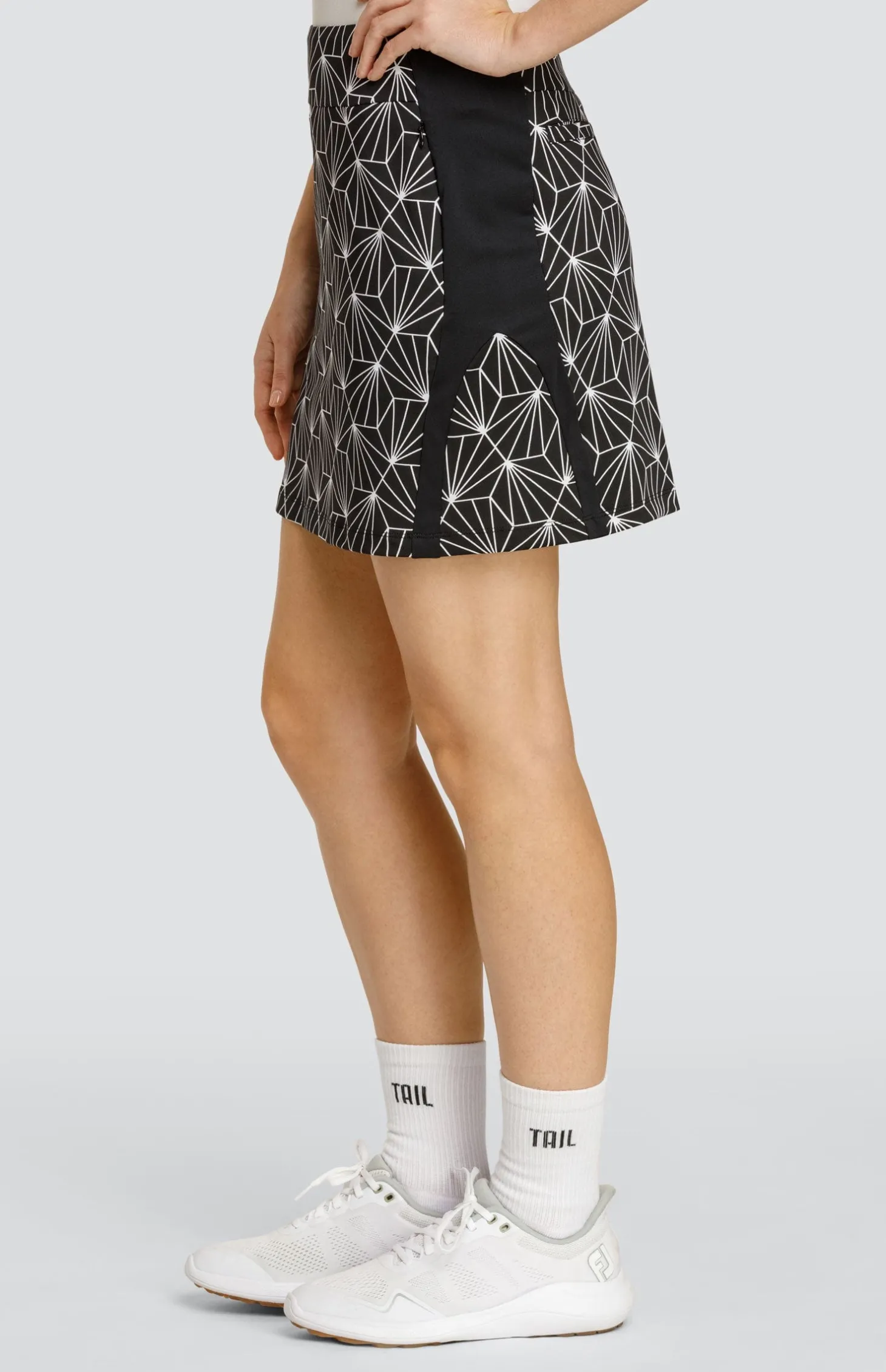 Mollie 17" Skort - Flourishing Palms