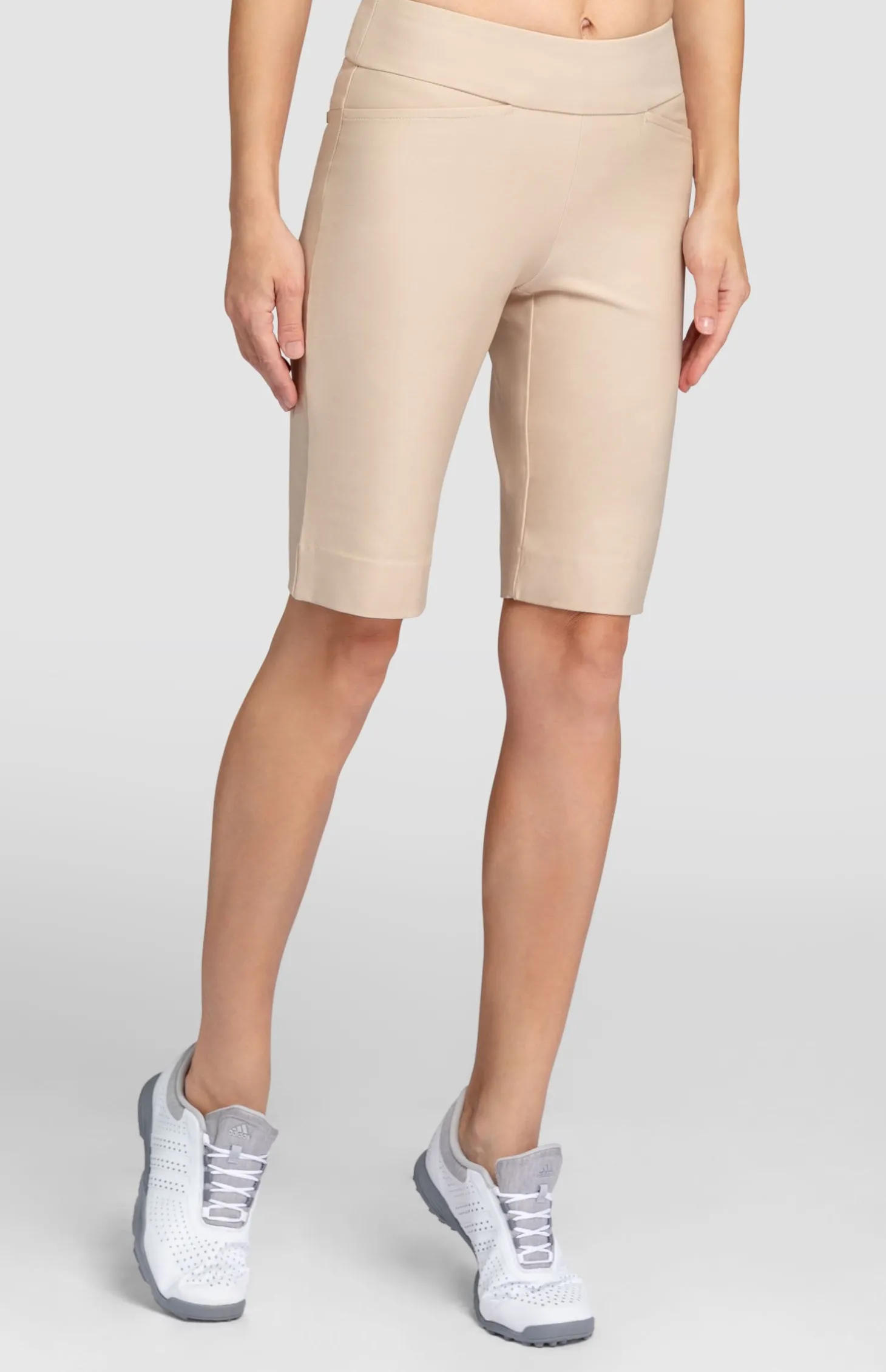 Mulligan 21" Short - Sand